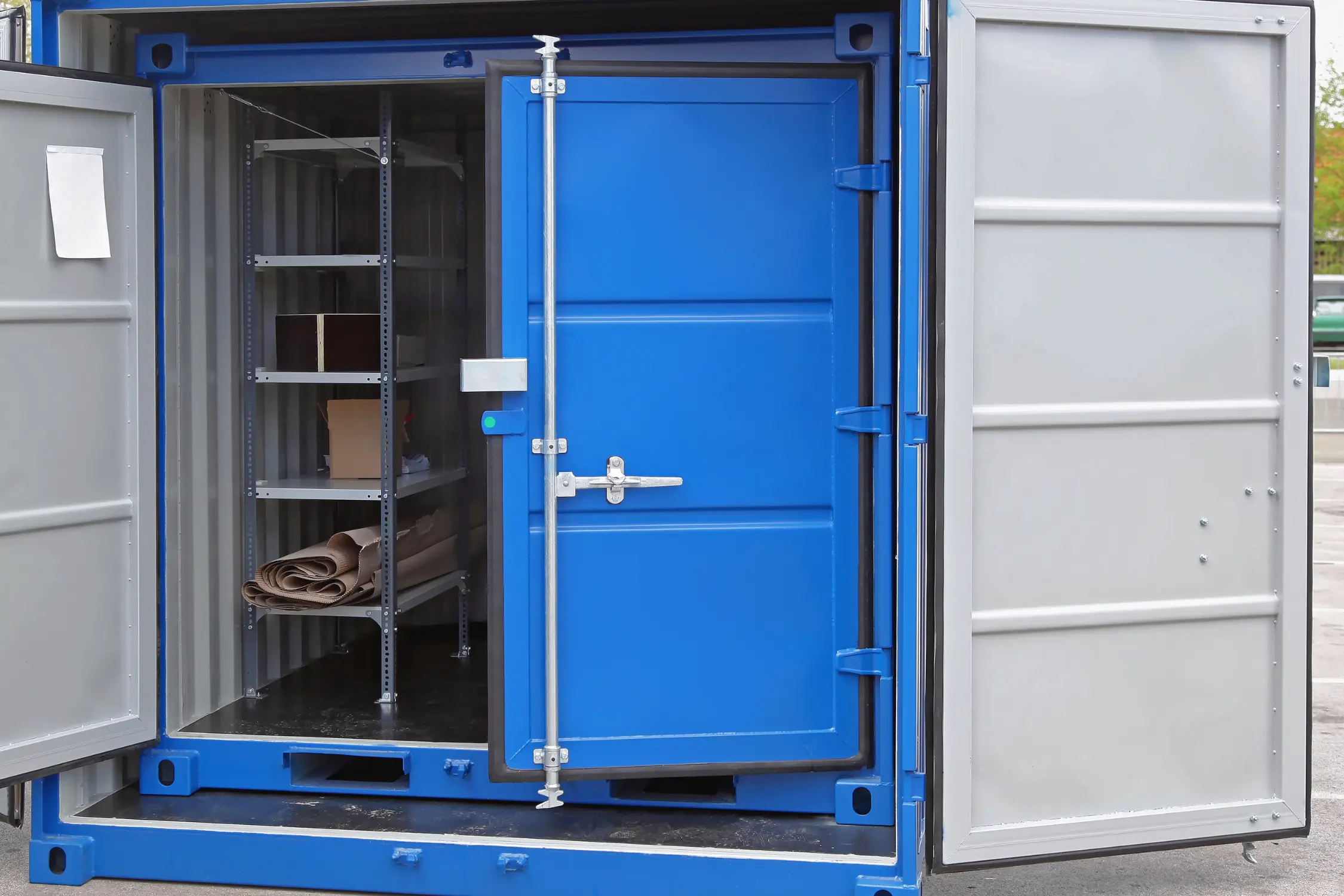 Container devanning in Wakefield