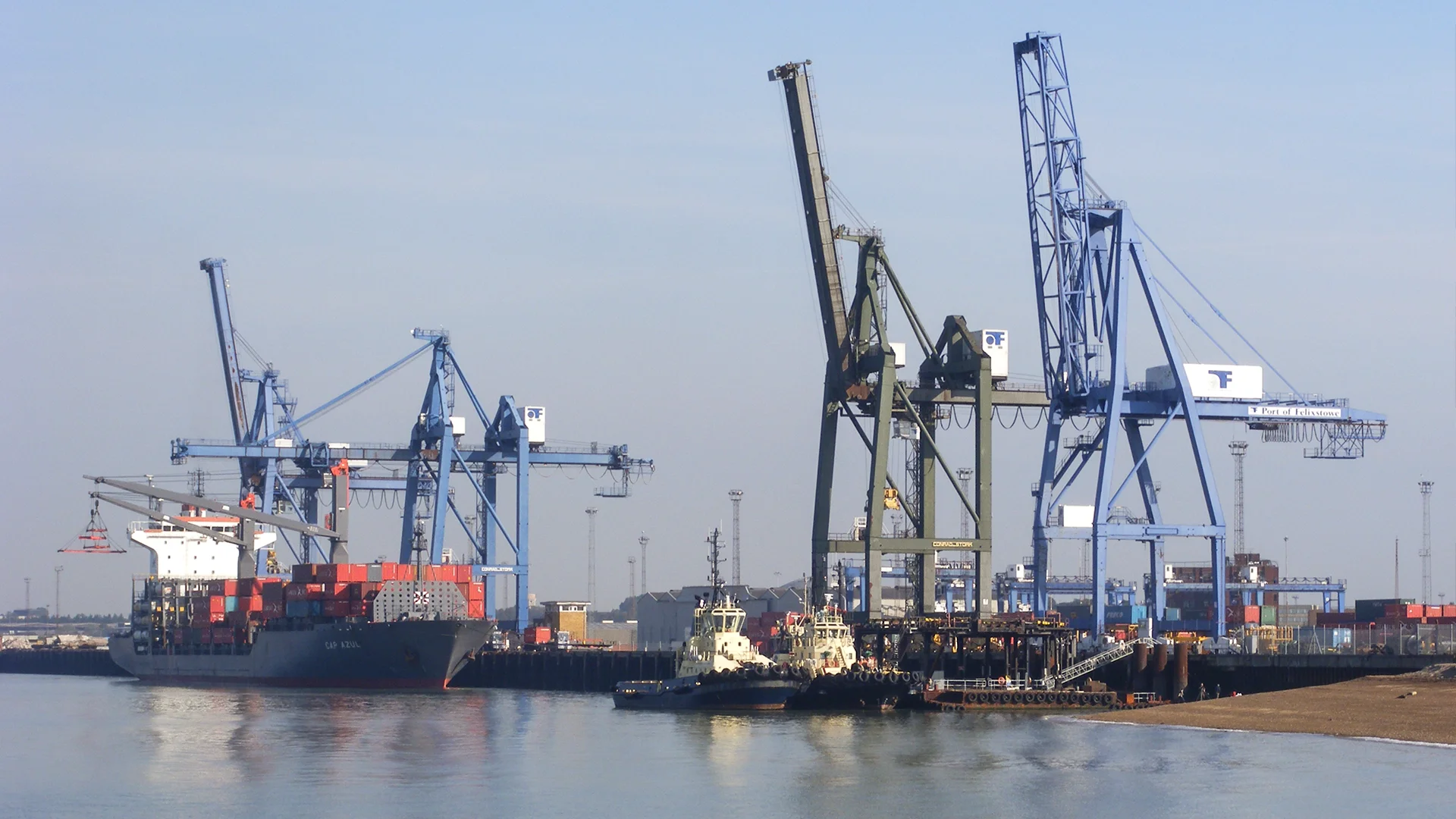 Container Haulage Felixstowe to Wakefield